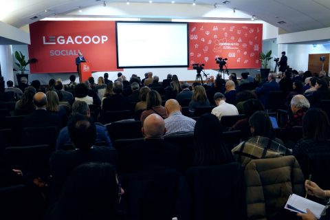 serviceXtv.00_16_45_00X.Immagine053X